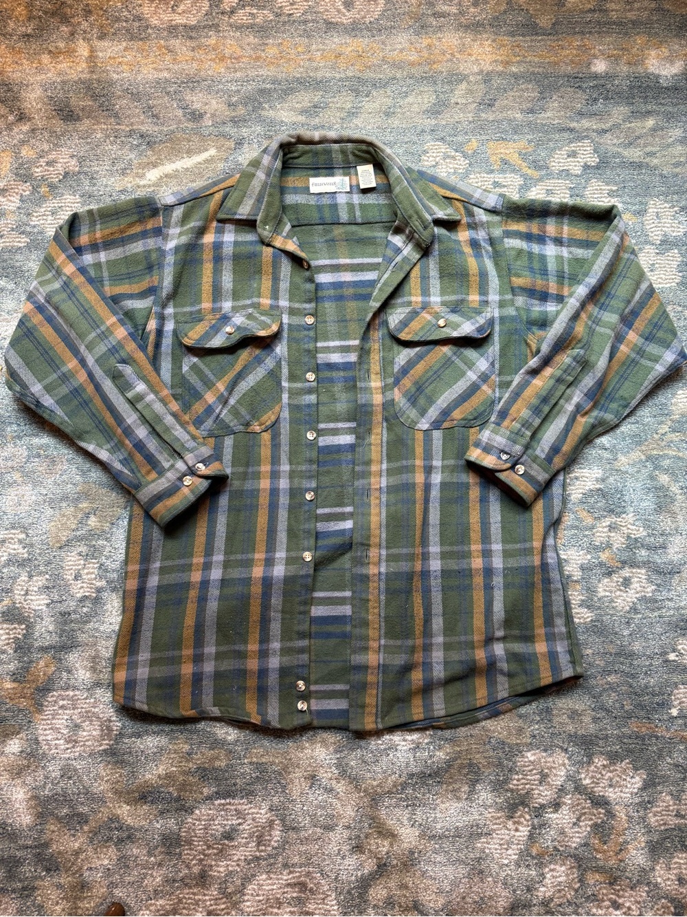 FieldMaster Vintage-Inspired Green Plaid Button-Up Shirt